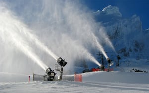 ski-snowmakers